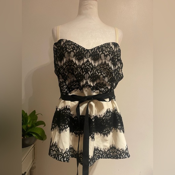 Lane Bryant Size 24 Black Lace Overlay Cream Peplum Top with Bow - Picture 1 of 6